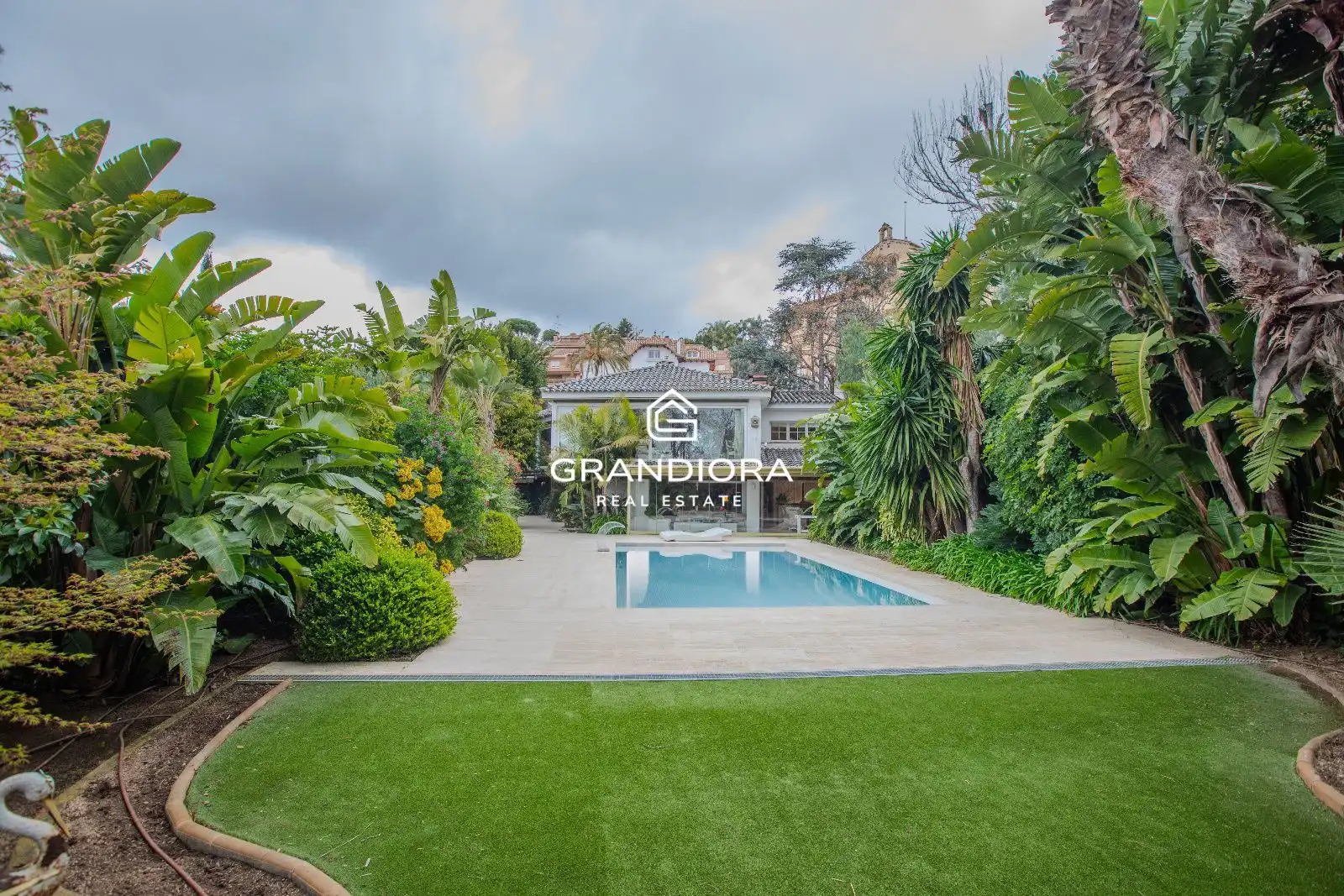 Villa avec piscine à vendre à Paseo De les monges, imagen 2