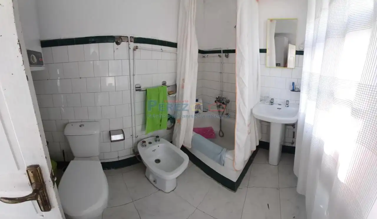 Baño de Casa o chalet en venta en Neda con Jardín privado