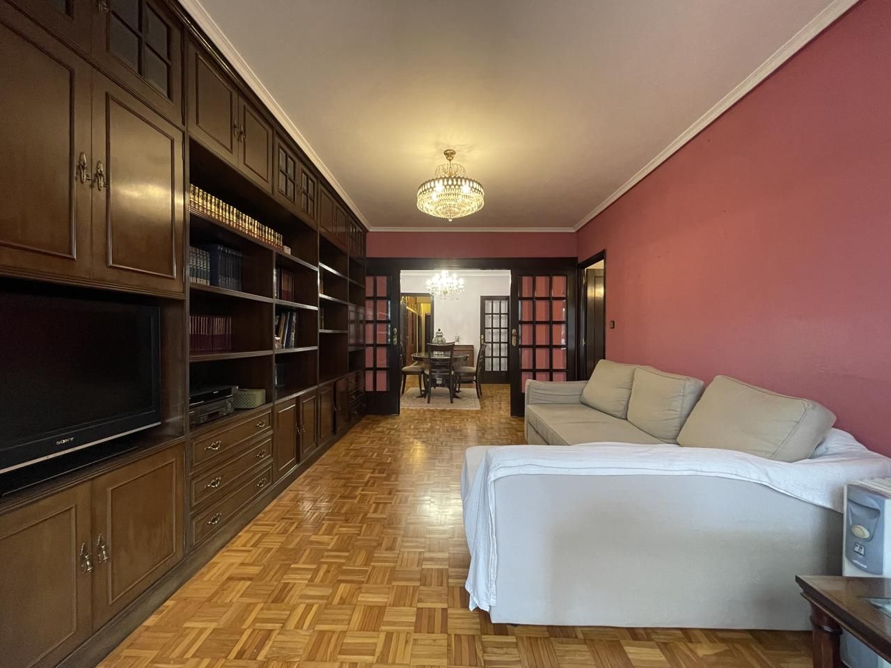 Sala d'estar de Pis en venda en A Coruña Capital  amb Calefacció i Parquet