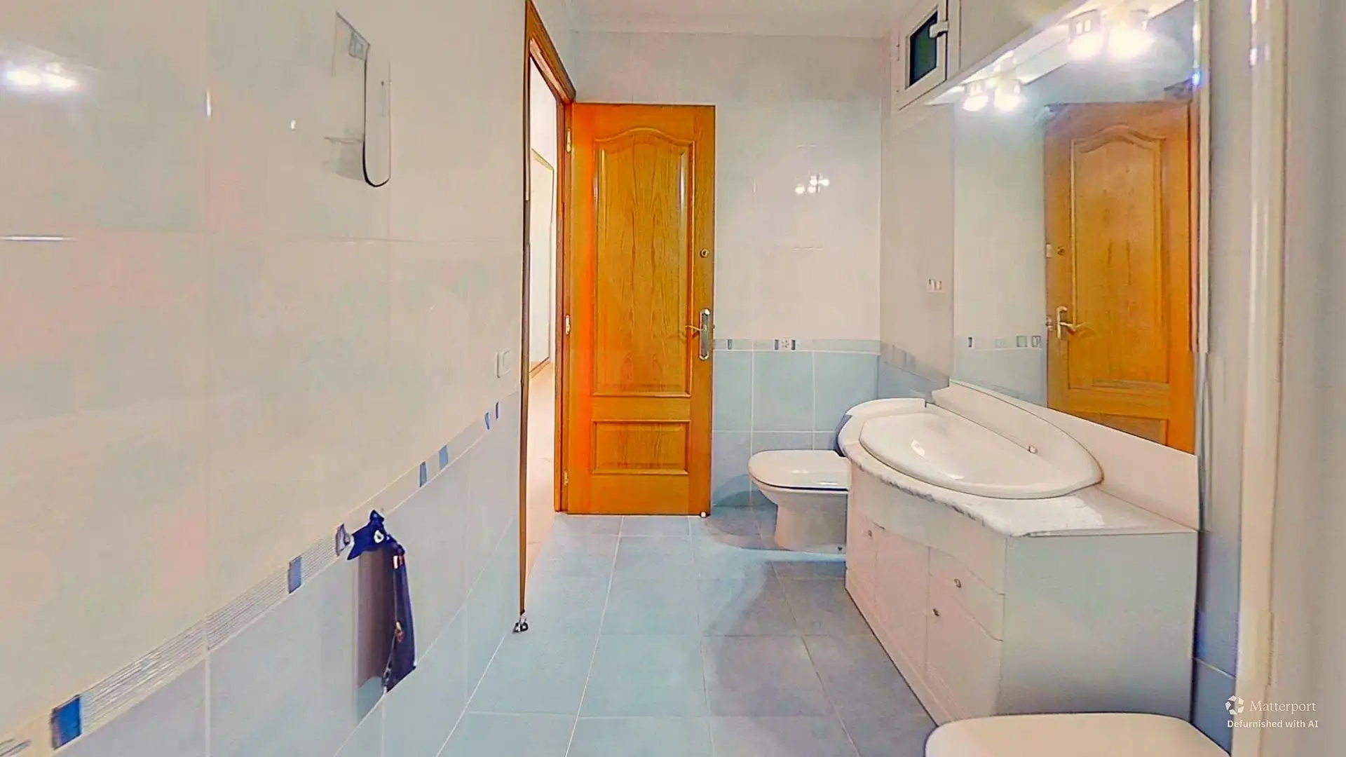 Bathroom of Flat for sale in El Campello  with Heating, Terrace and Swimming Pool