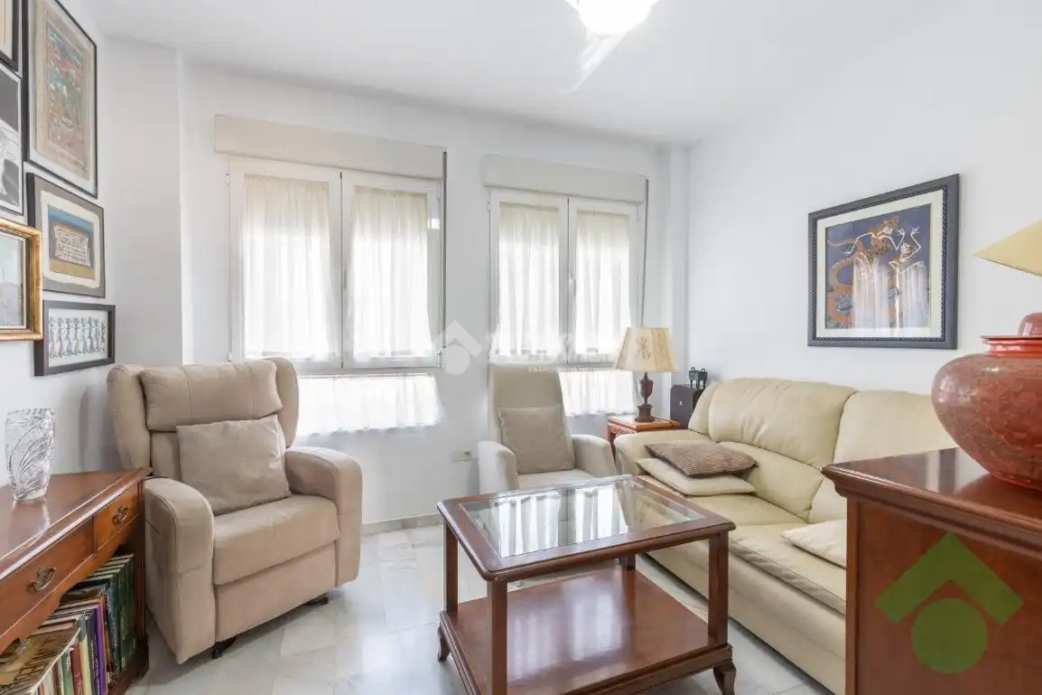 Sala d'estar de Casa o xalet en venda en Albolote
