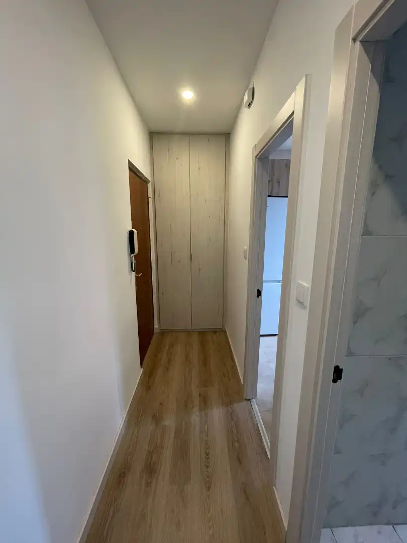 Apartament de lloguer en León Capital  amb Calefacció, Parquet i Moblat