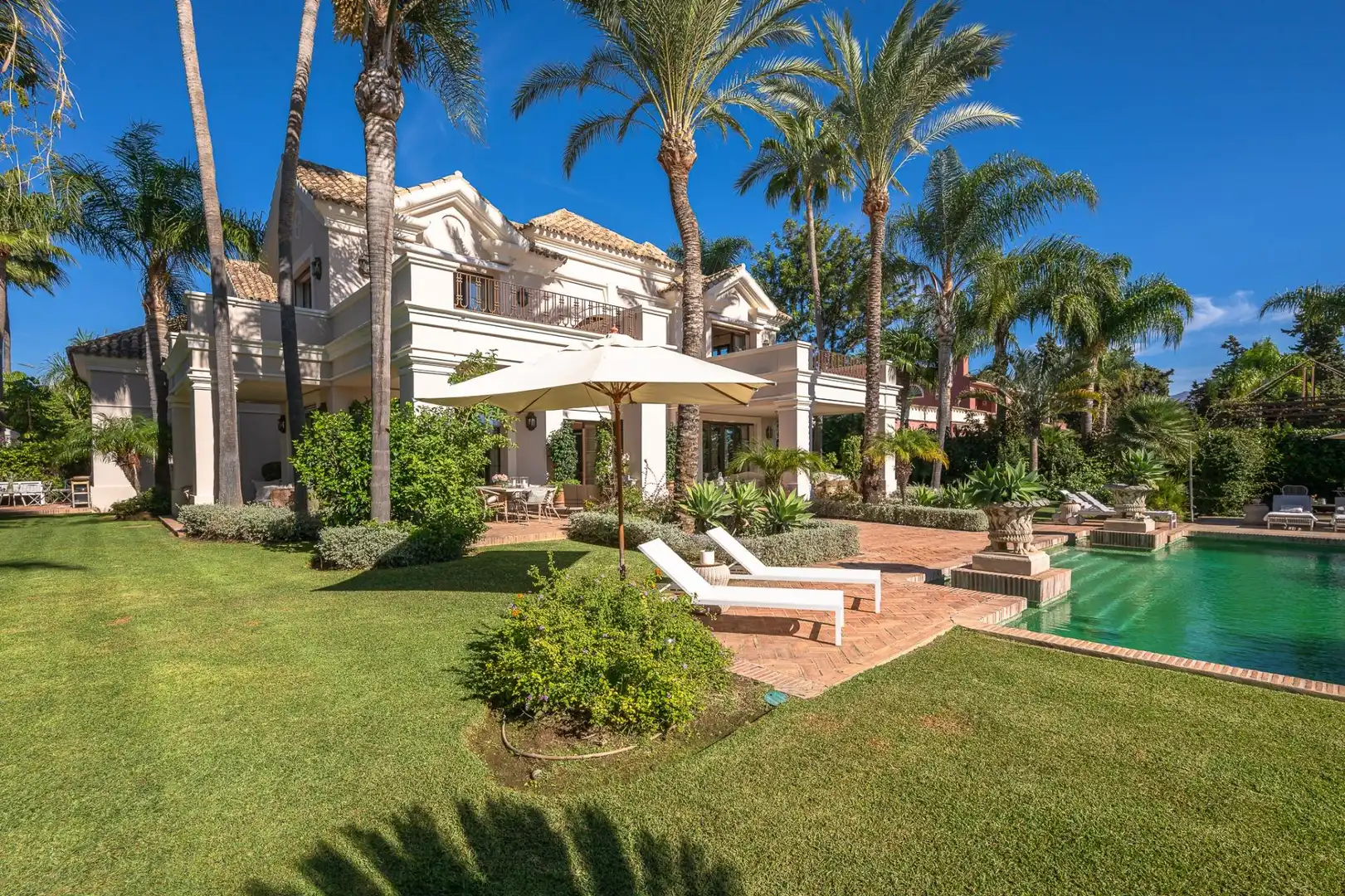 Chalet con terraza en venta en 16 (UR GUADALMINA BAJA), imagen 8