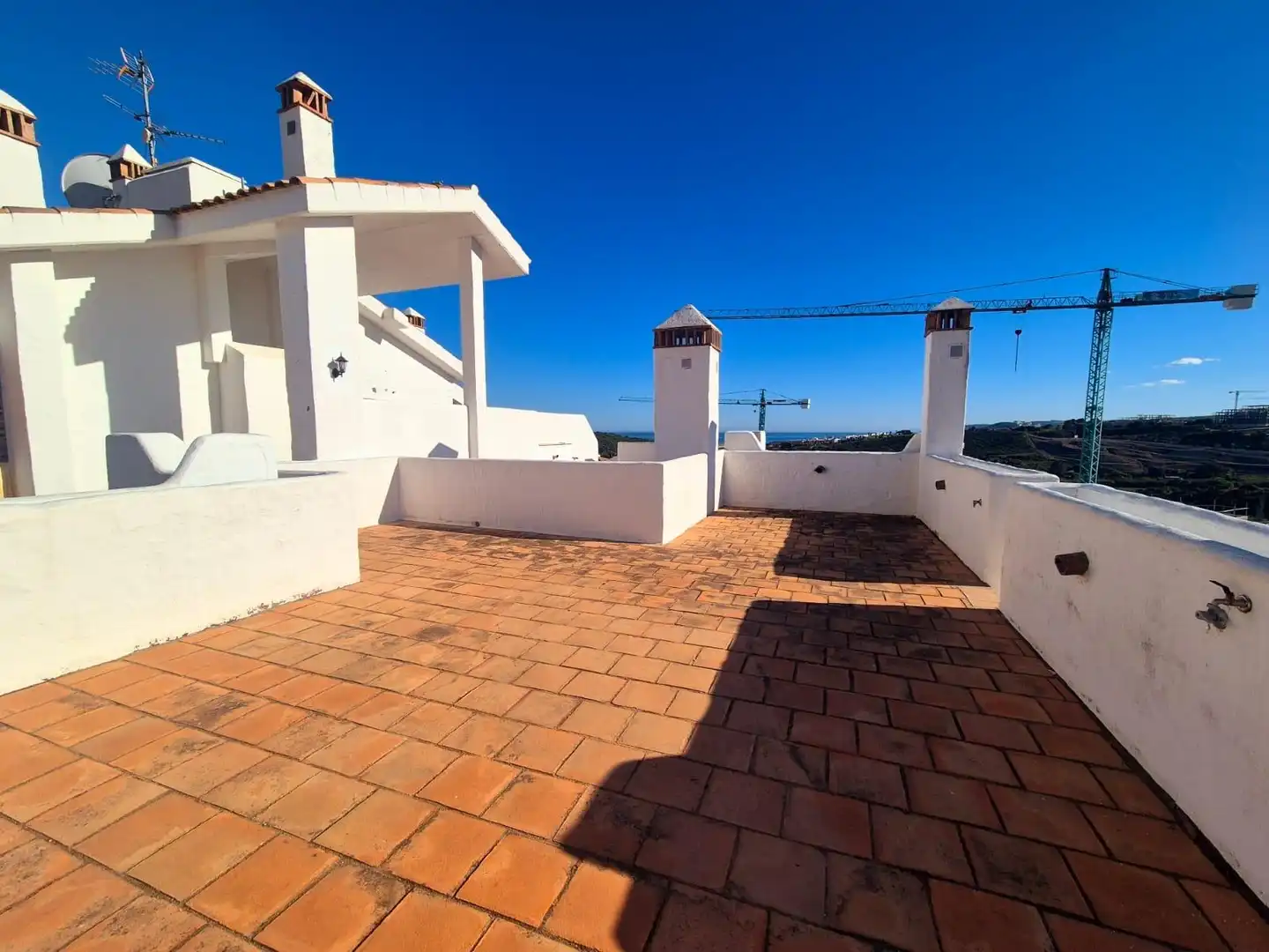 Terrassa de Àtic en venda en Casares amb Jardí privat i Piscina comunitària
