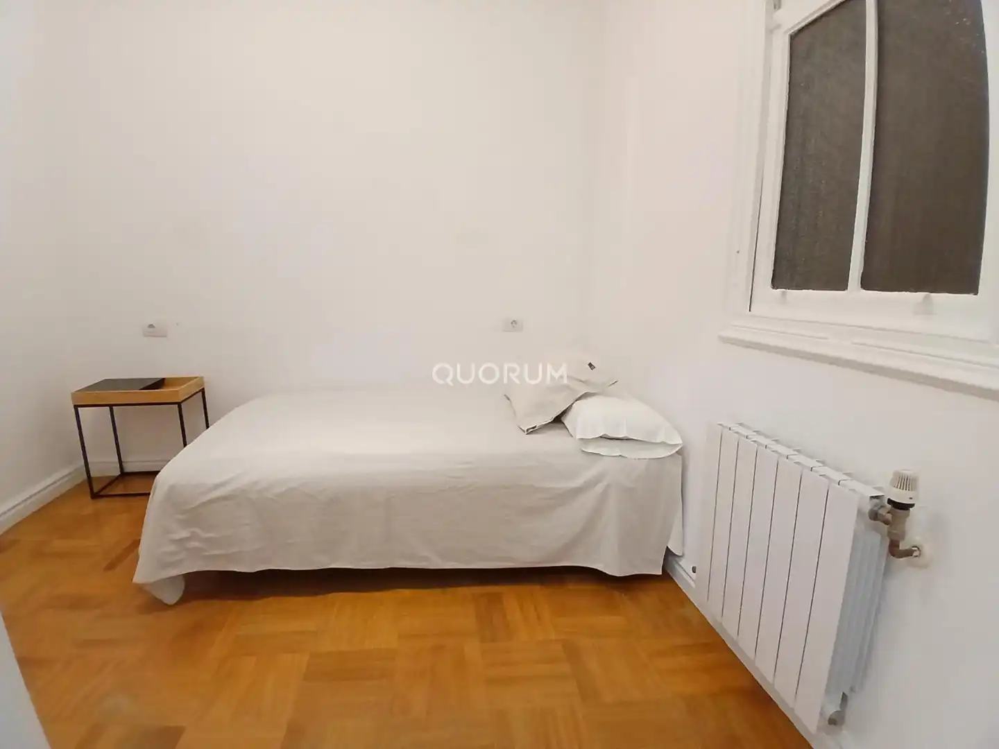 Habitación de Piso en venta en Bilbao  con Calefacción y Balcón