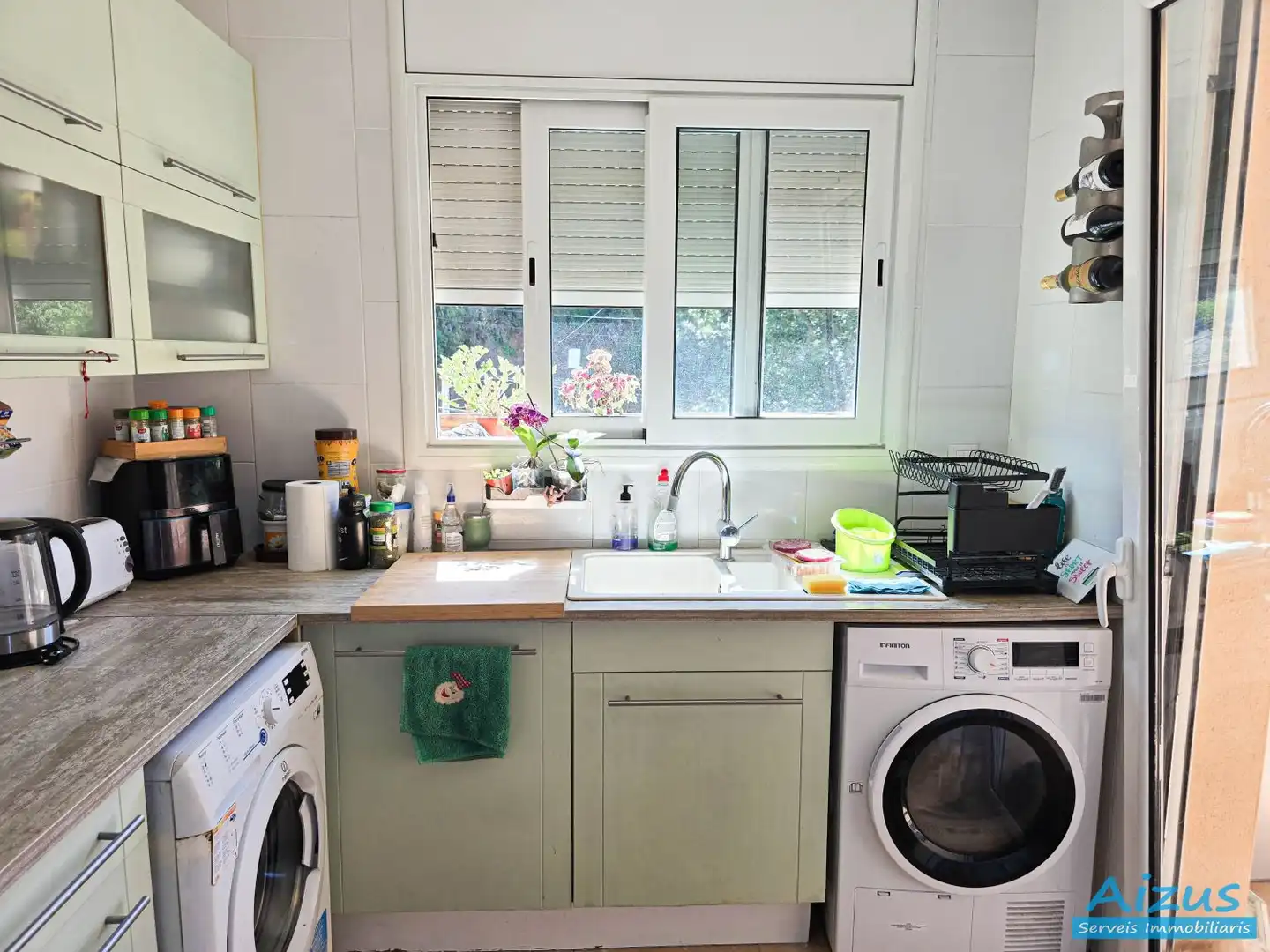 Kitchen of Houses for sale in Santa Susanna  with Air Conditioner, Terrace and Oven