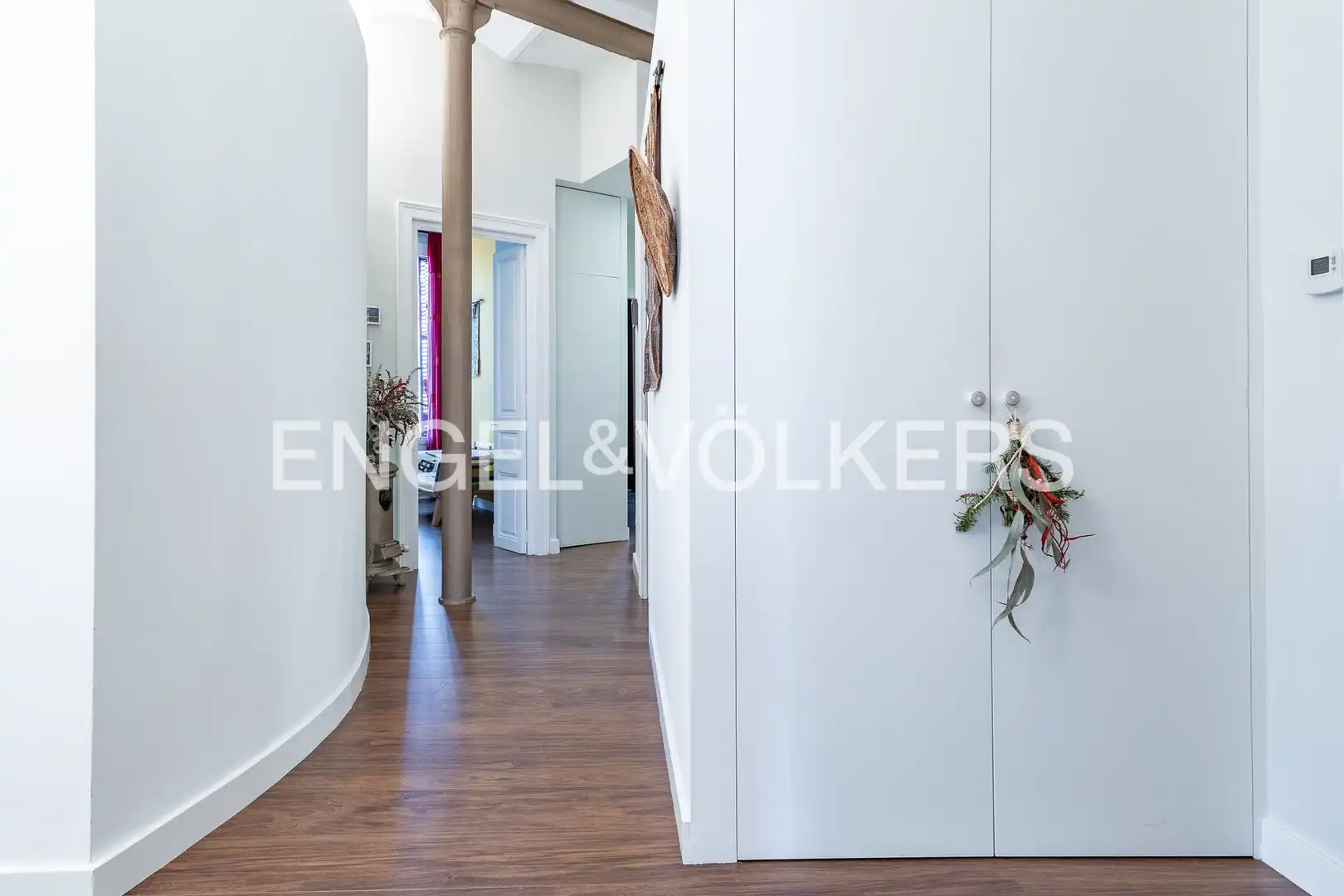Flat for sale in Barcelona  with Air Conditioner, Heating and Balcony