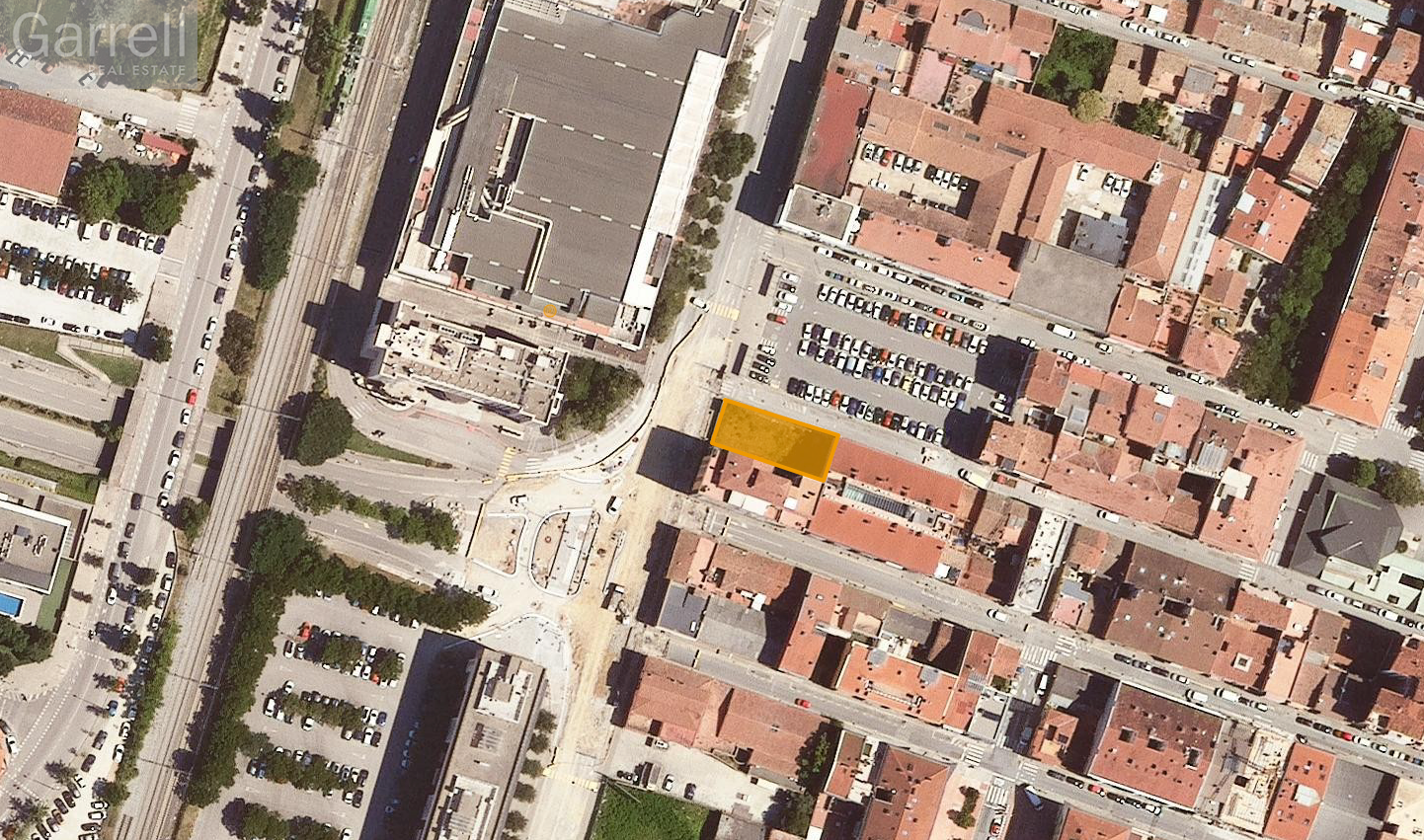 Residencial en venta en Carrer Barcelona 
 GIRONA (GIRONA), Eixample Sud – Migdia