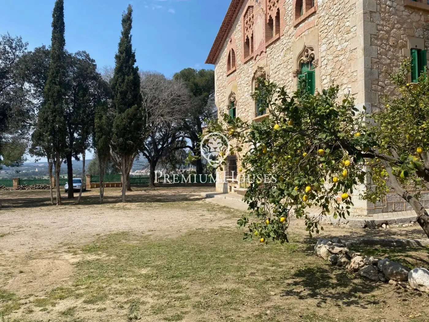 Exterior view of Country homes for sale in Sant Pere de Ribes  with Private garden, Storage room and Balcony