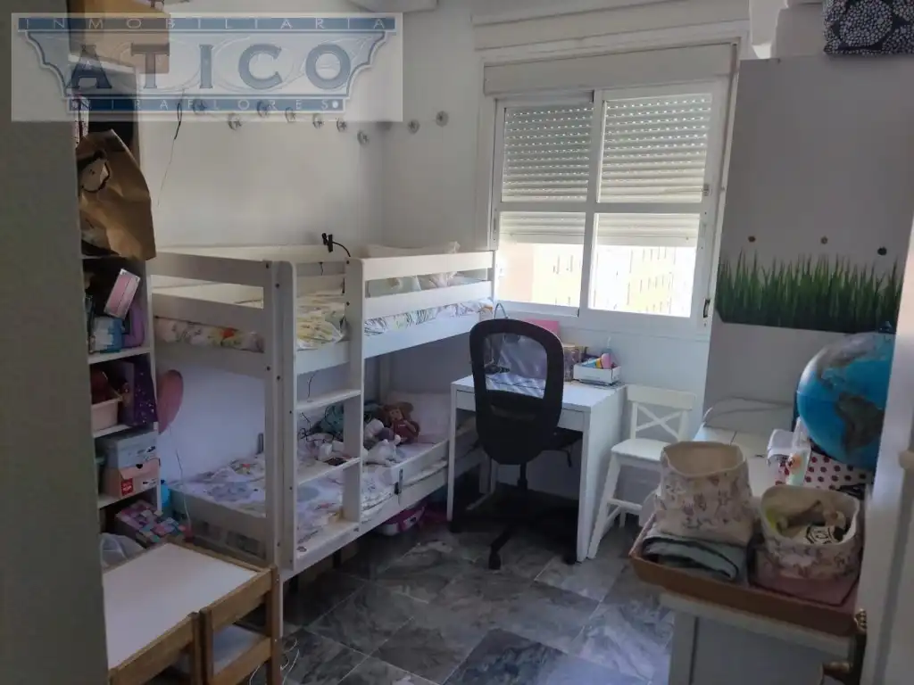 Bedroom of Flat for sale in Sevilla