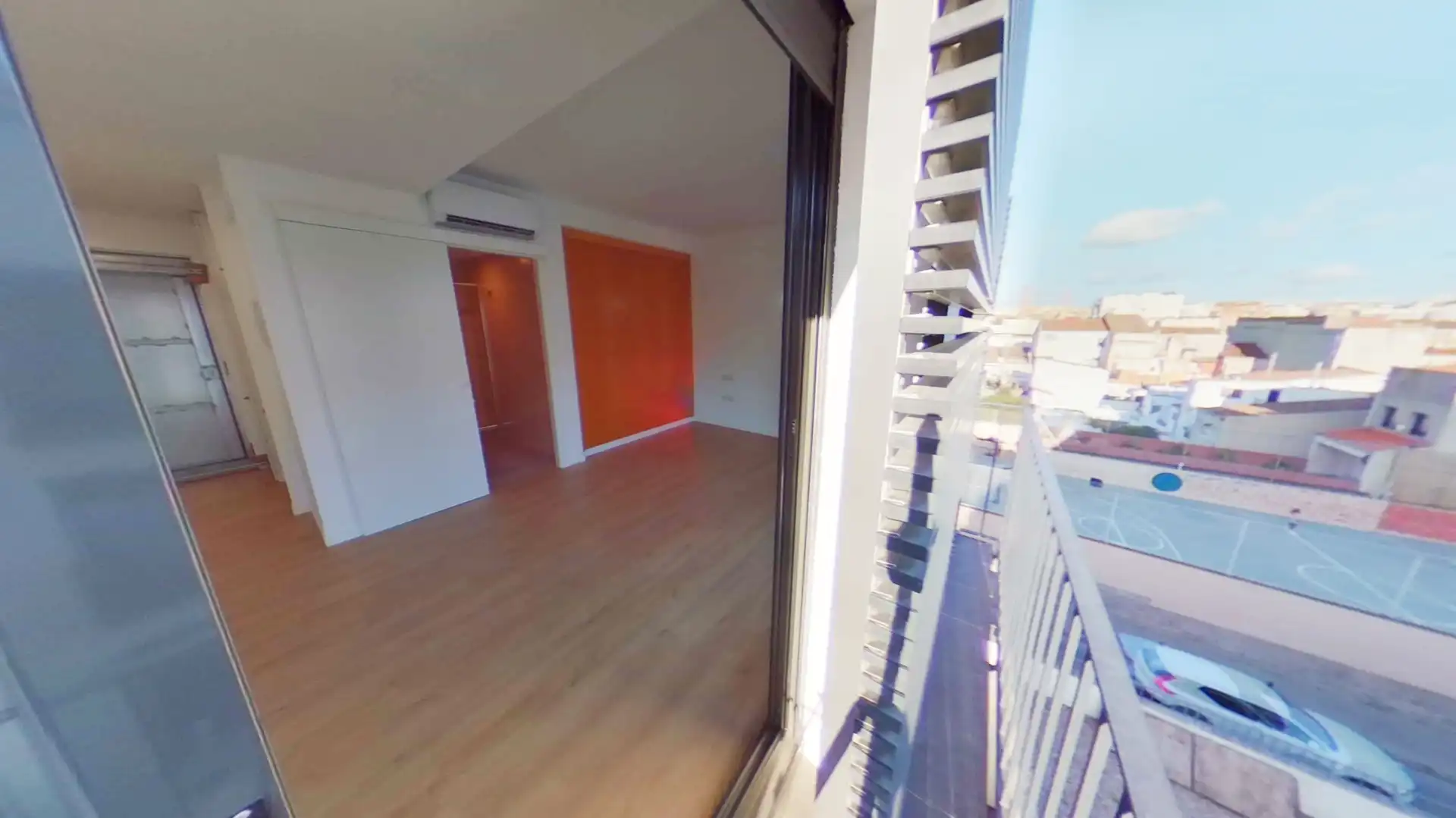 Balcony of Study for sale in Terrassa  with Parquet flooring