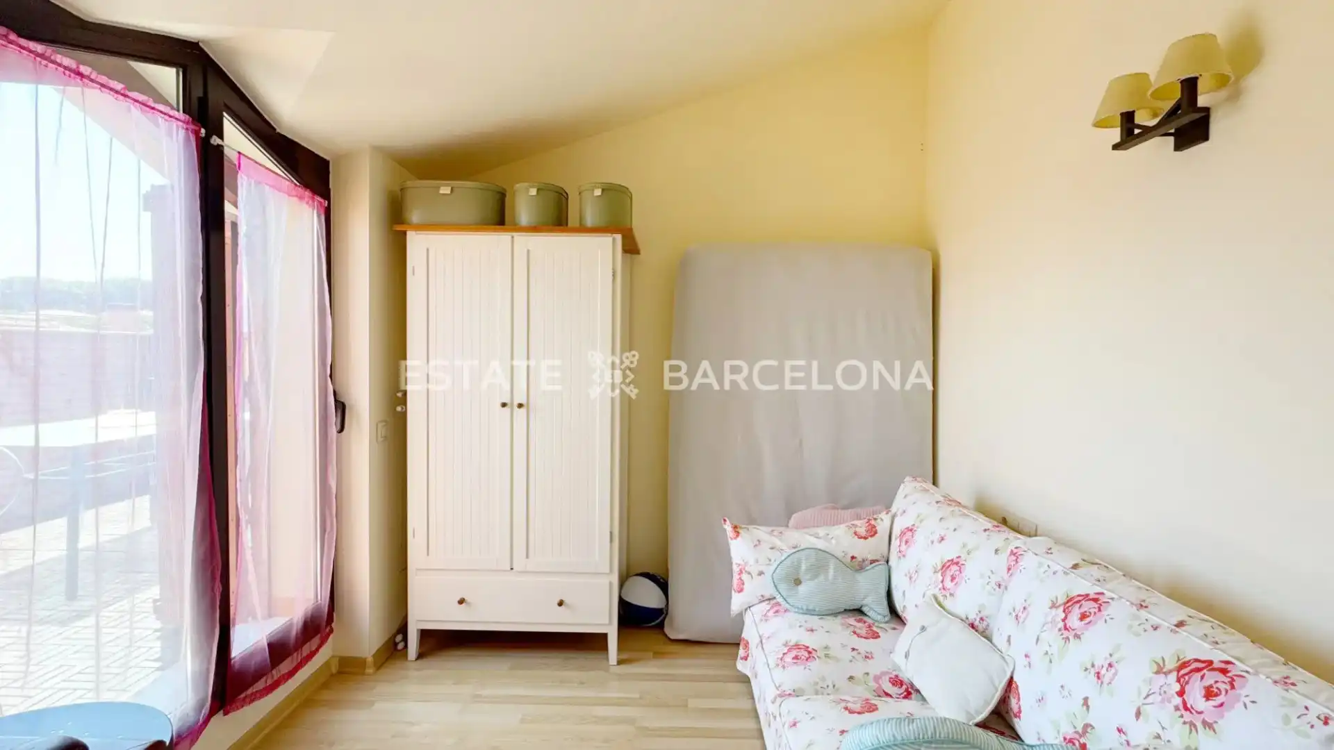 Habitación de Ático en venta en Lloret de Mar con Calefacción, Terraza y Trastero