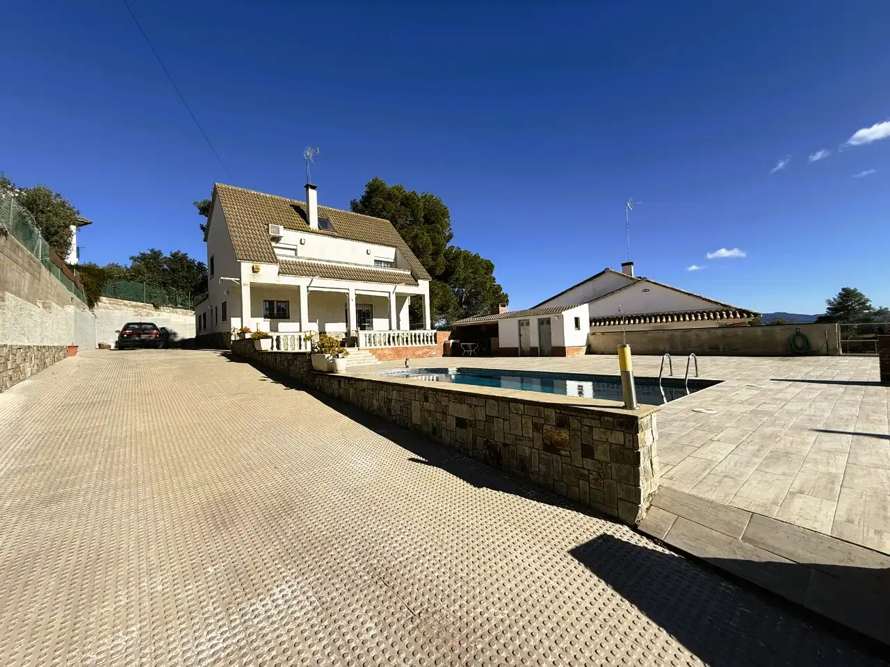 Vista exterior de Casa o chalet en venta en Lliçà d'Amunt con Aire acondicionado, Calefacción y Jardín privado