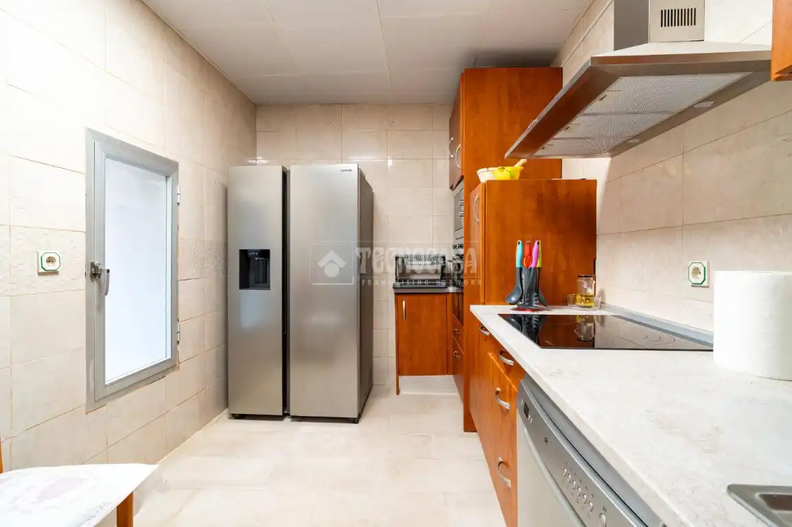 Cocina de Casa adosada en venta en Cogollos de la Vega