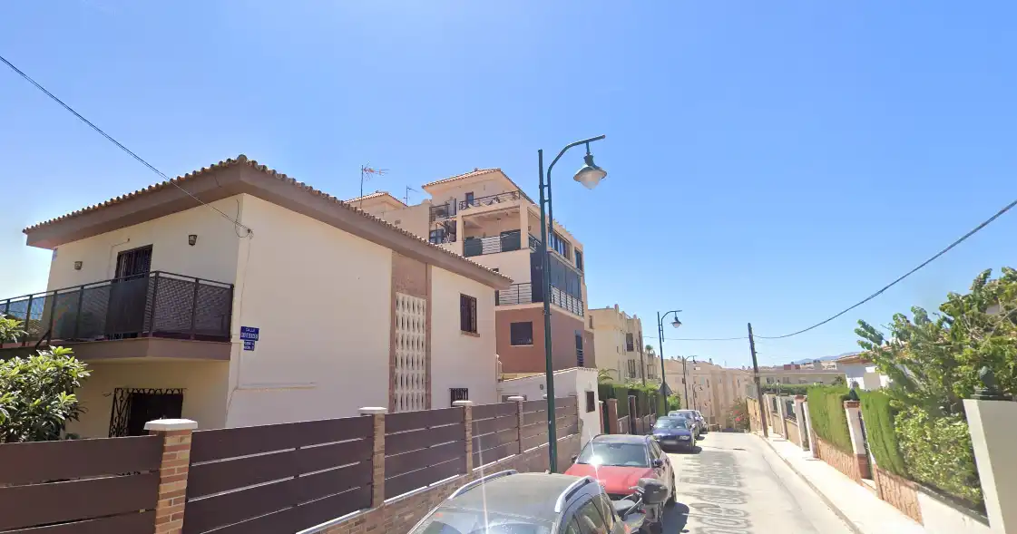 Vista exterior de Pis en venda en Málaga amb Moblat i Rentadora