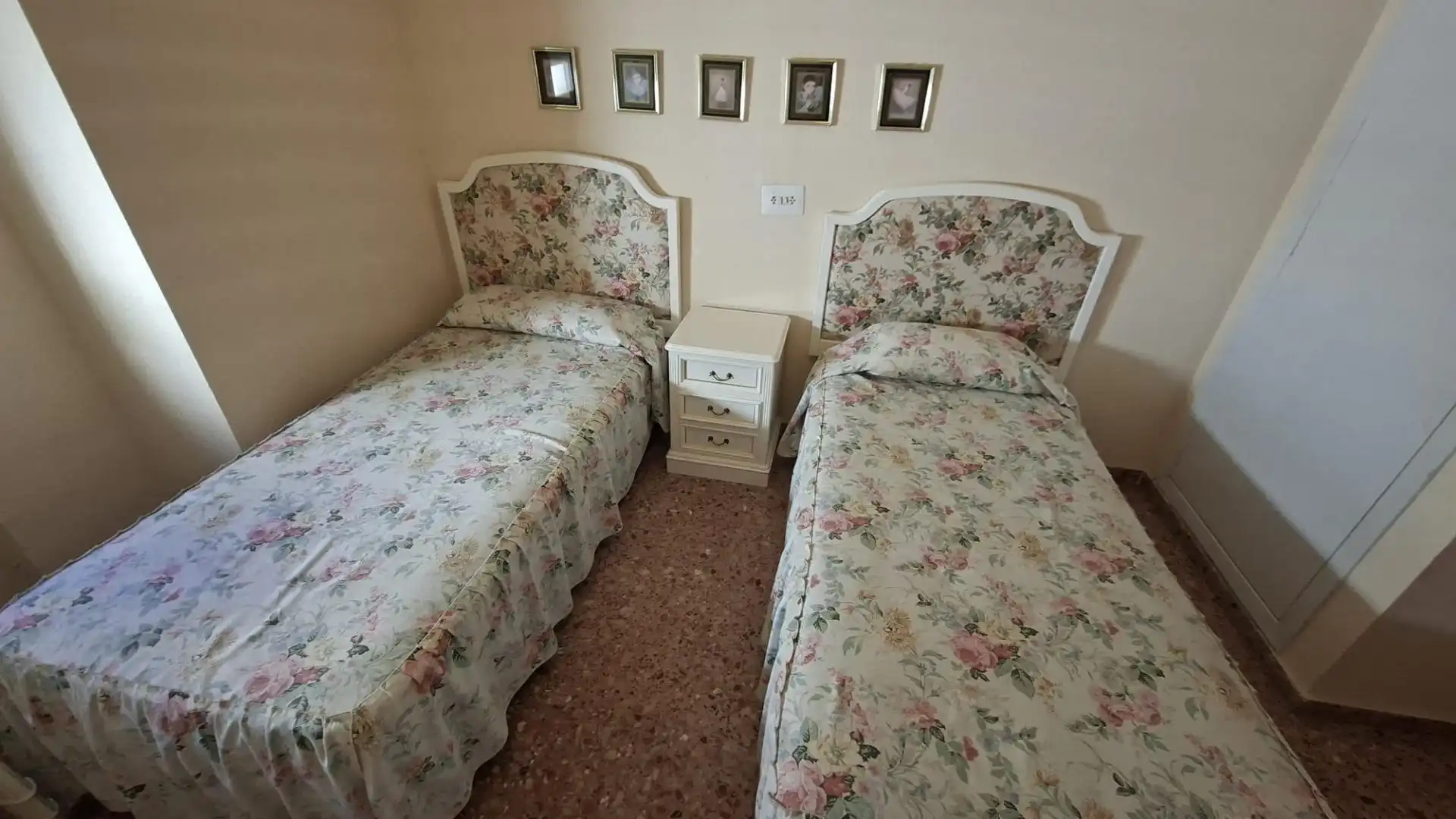 Habitación de Apartamento en venta en Daimús con Aire acondicionado y Terraza