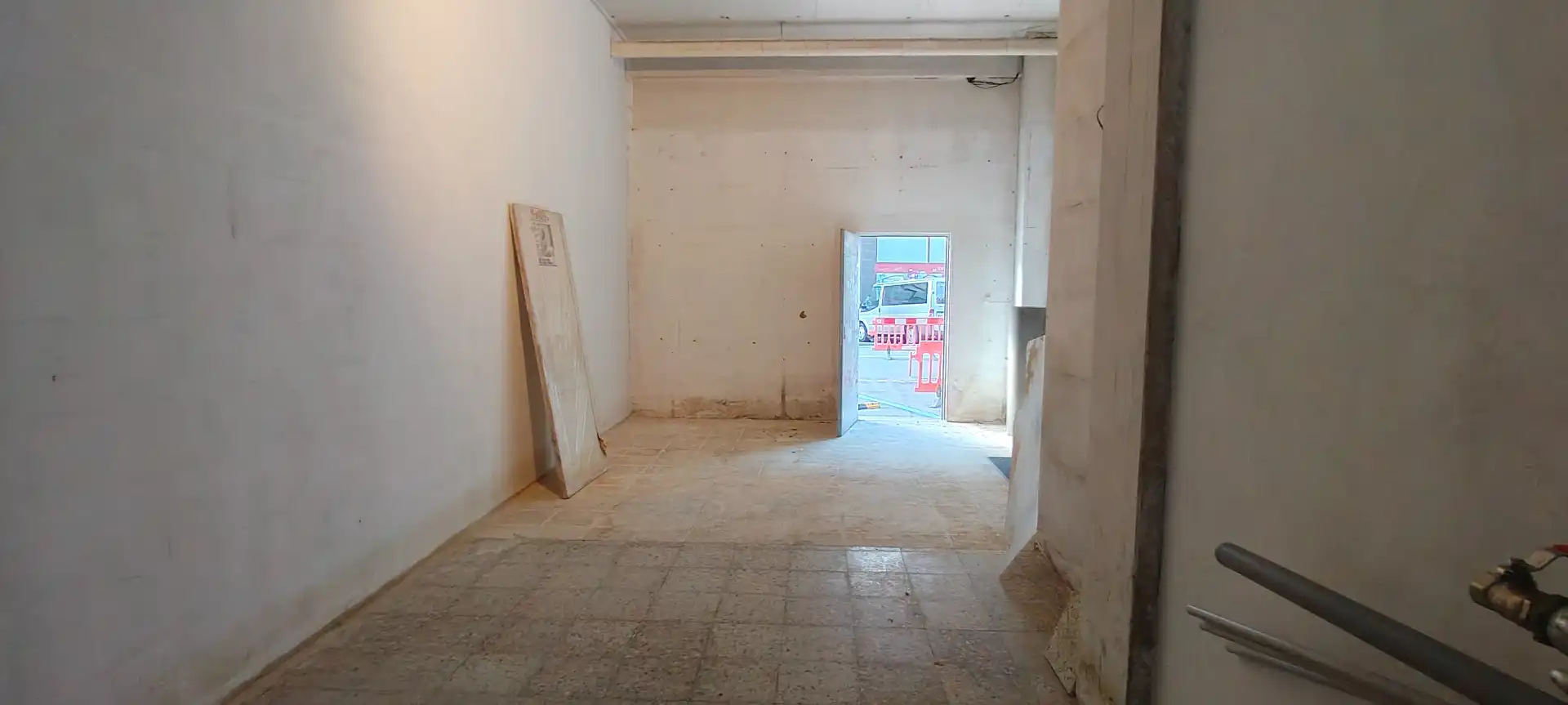 Geschaftsraum zum Verkauf in  Pamplona / Iruña