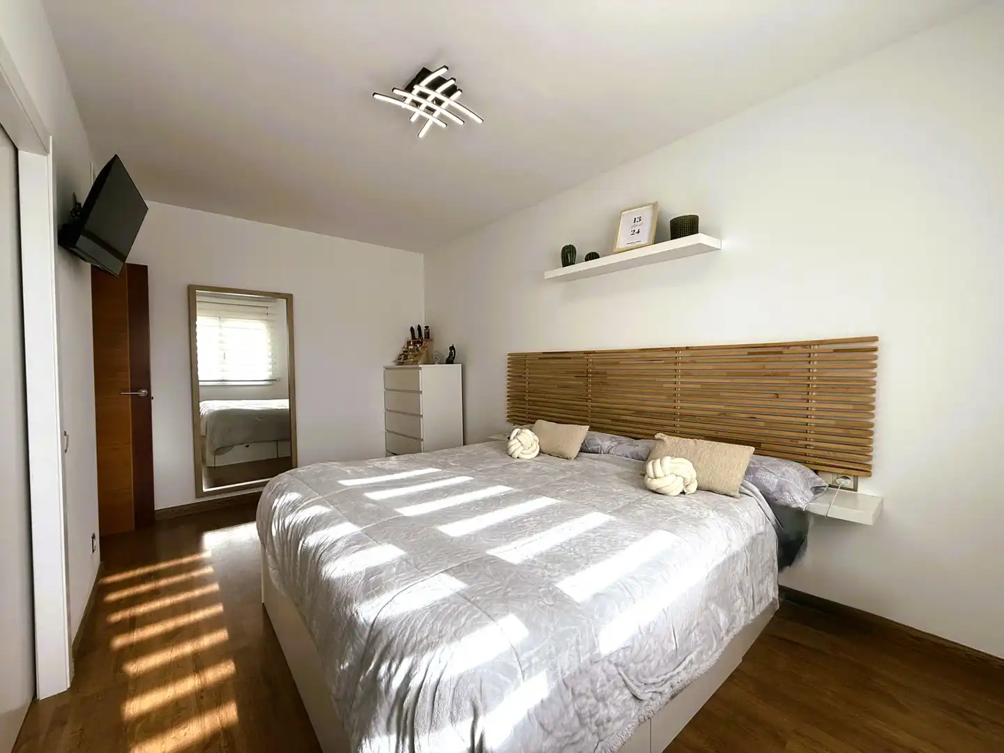 Bedroom of Duplexes for sale in Palau-solità i Plegamans  with Air Conditioner, Heating and Parquet flooring