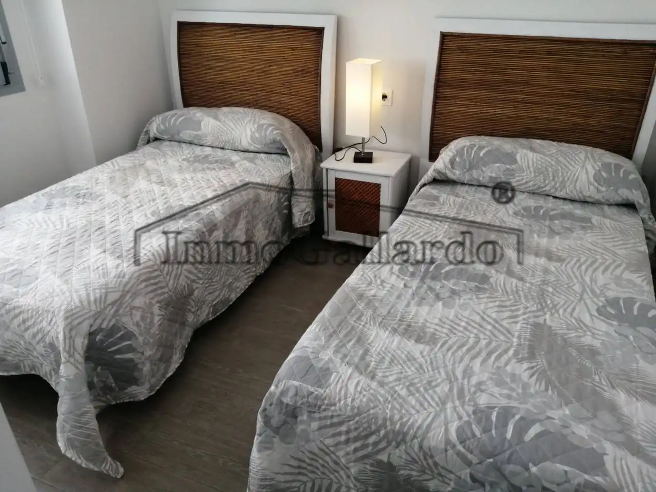 Habitación de Ático en venta en Torrox con Aire acondicionado, Terraza y Amueblado