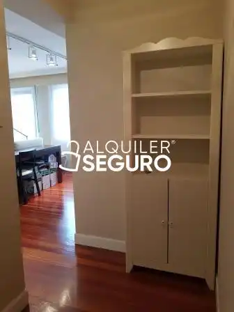 Schlafzimmer von Wohnung zur Miete in Bilbao  mit Heizung, Terrasse und Möbliert