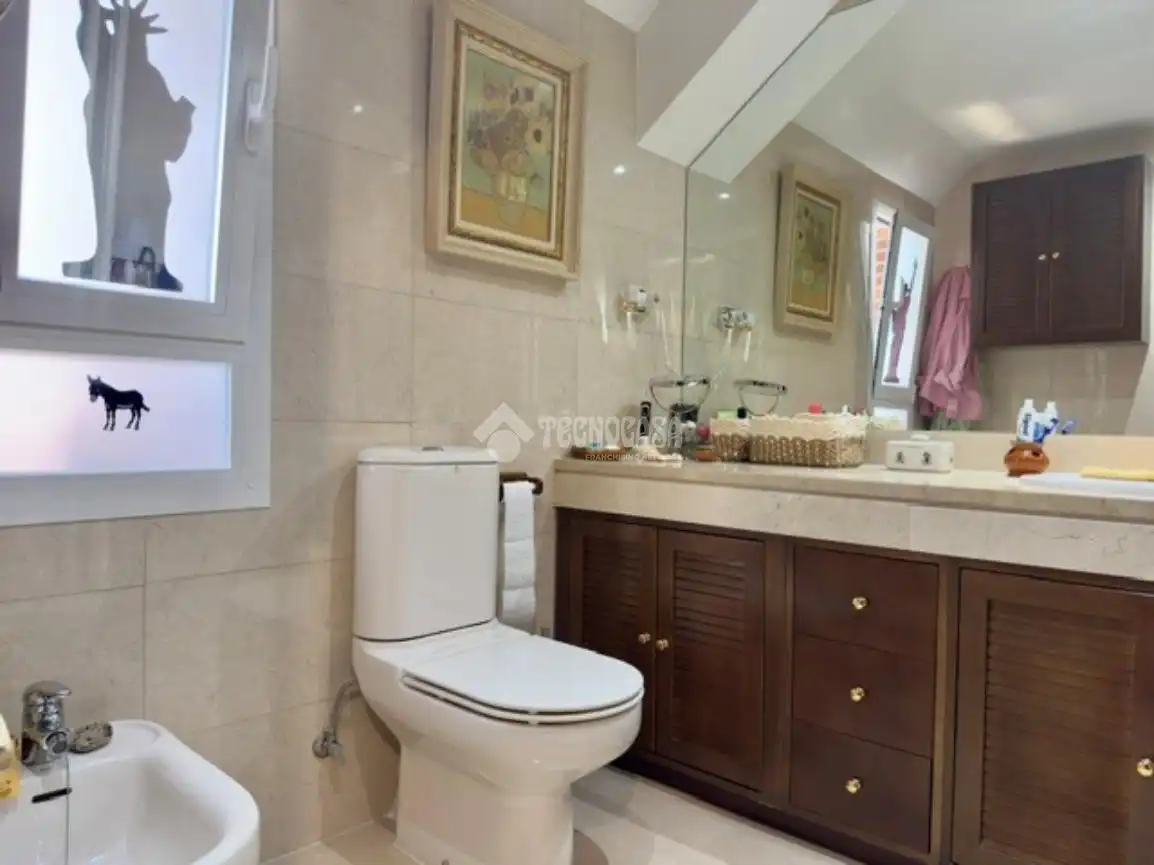Baño de Piso en venta en Las Rozas de Madrid con Aire acondicionado, Calefacción y Terraza