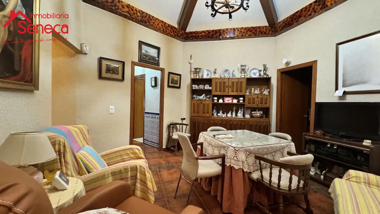 Dining room of Houses for sale in Córdoba  with Air Conditioner, Heating and Storage room