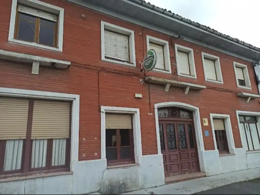 Vista exterior de Edificio en venta en Siero