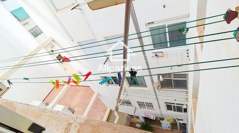 Foto 5 de Piso de alquiler en Pintor Aparicio, Ensanche - Diputación, Alicante