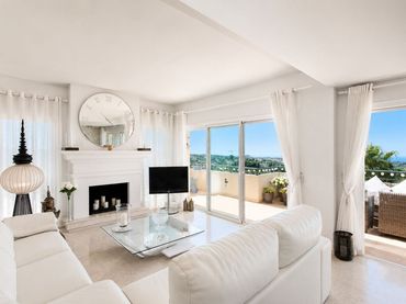 Penthouse mit Pool zum Verkauf in Elviria - Cabopino