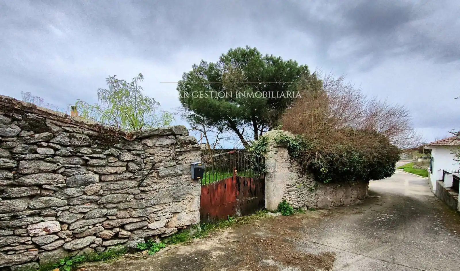 Houses for sale in La Mata de Ledesma  with Heating, Private garden and Storage room