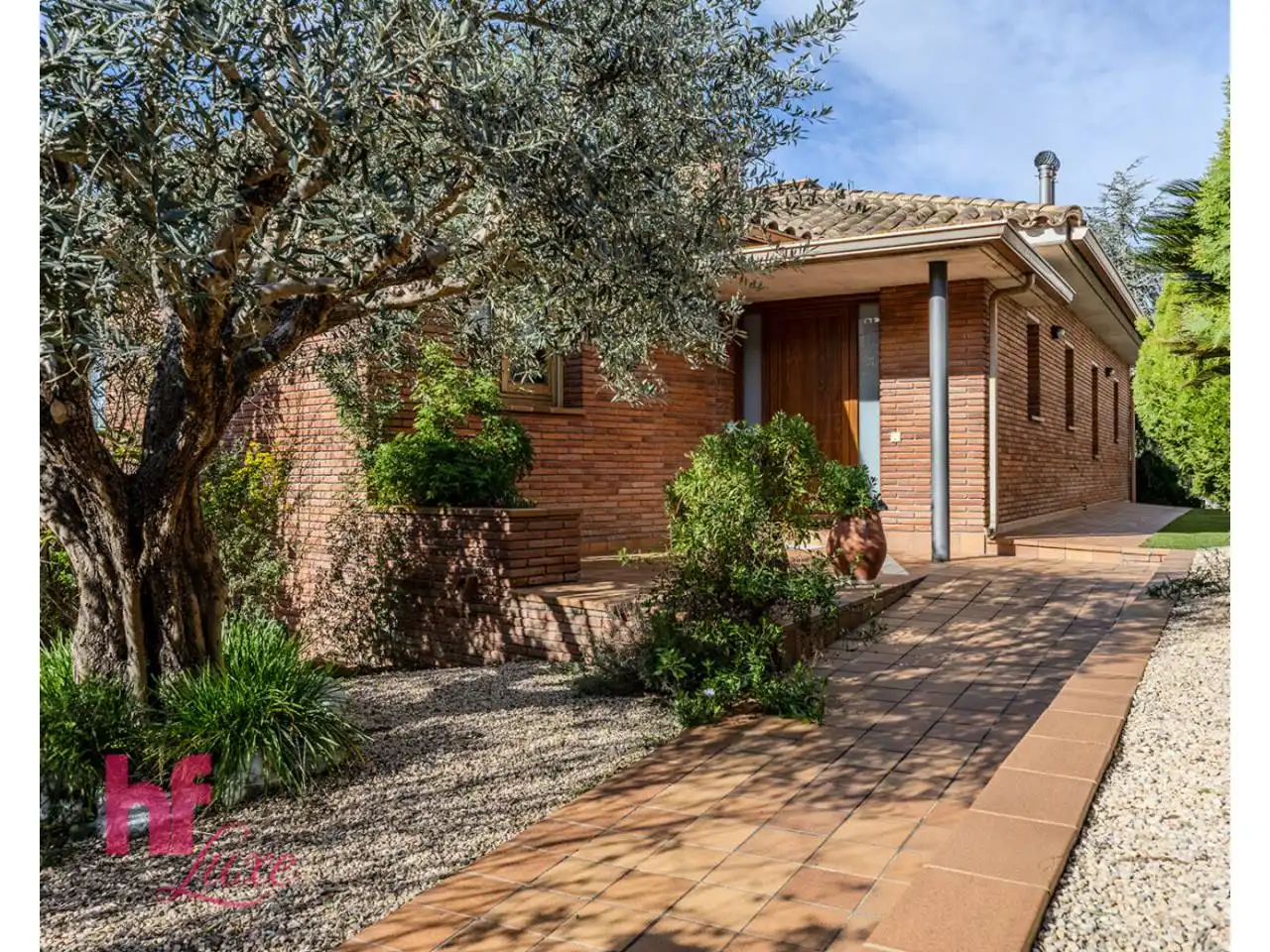 Vista exterior de Casa o chalet en venta en Granollers con Calefacción, Jardín privado y Parquet