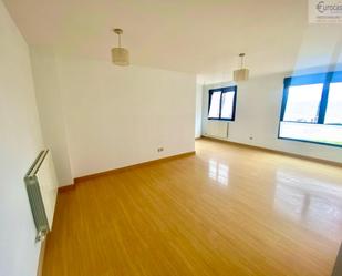 Living room of Flat to rent in Zamora Capital   with Heating