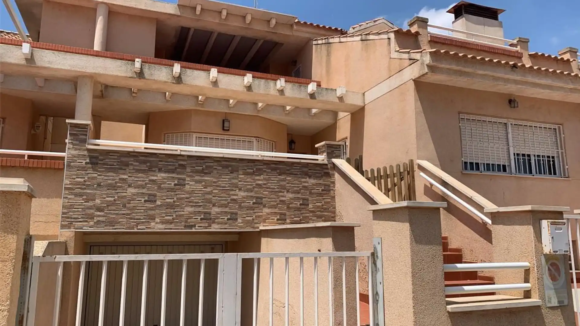 Casa o chalet de alquiler en Calle Río Lérez, Los Dolores