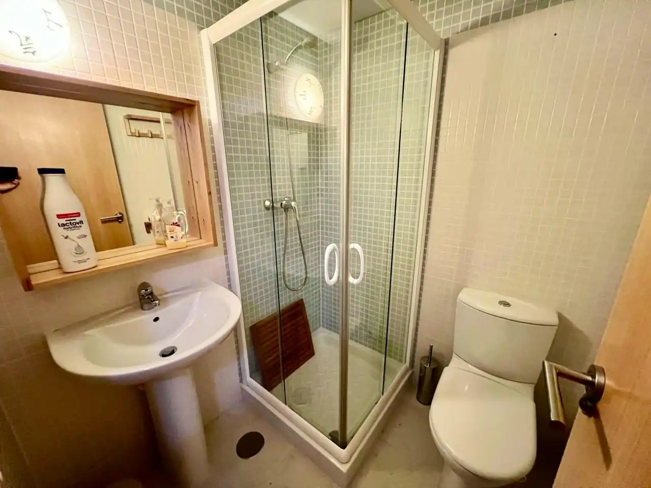 Baño de Piso de alquiler en Molina de Segura con Terraza, Amueblado y Piscina comunitaria