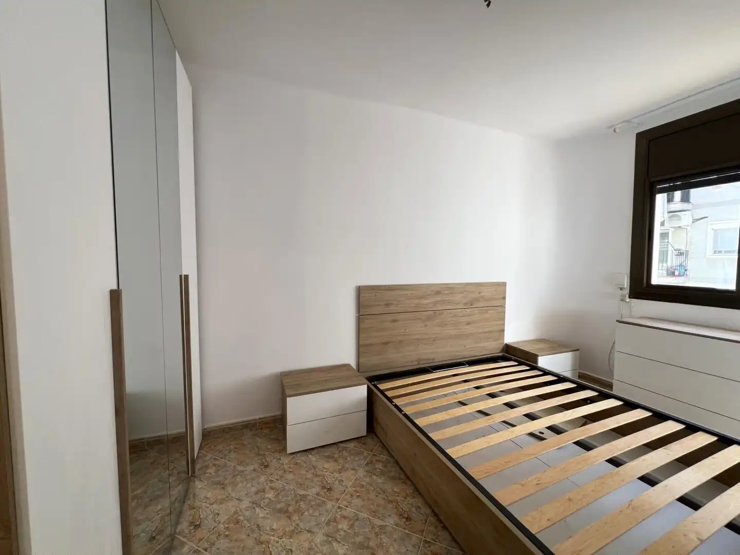 Bedroom of Flat for sale in L'Hospitalet de Llobregat  with Air Conditioner, Heating and Furnished