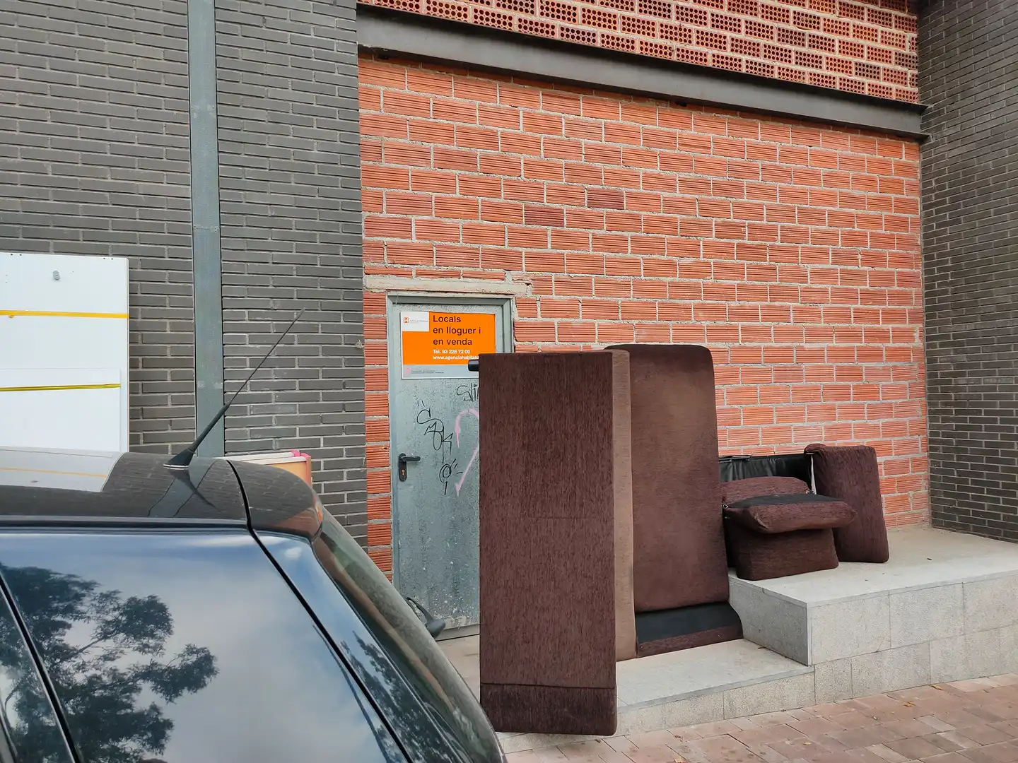 Business premises to rent in Carrer Guillem Agulló i Salvador 4, imagen 2