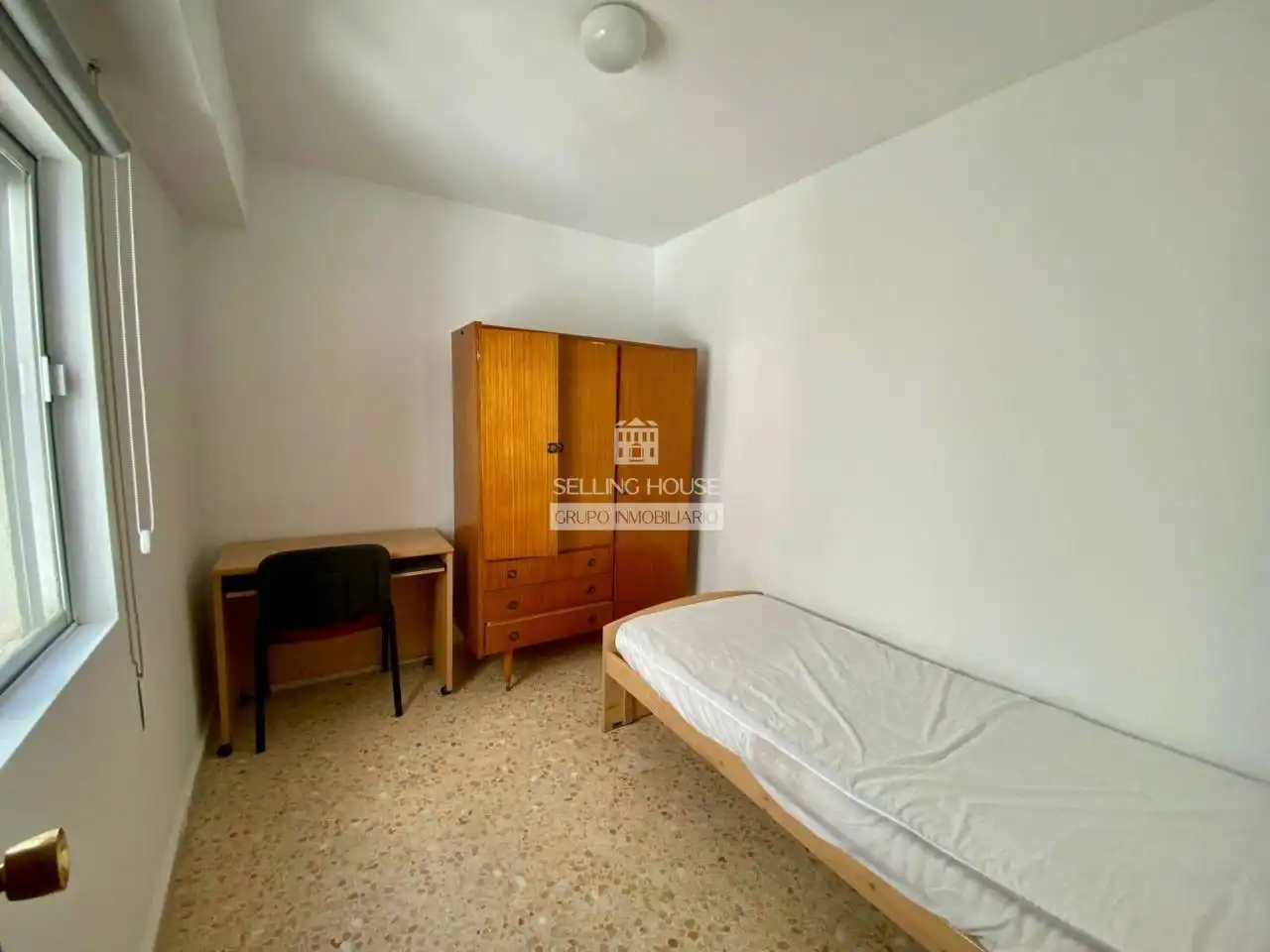 Bedroom of Flat for sale in Valencia  with Balcony