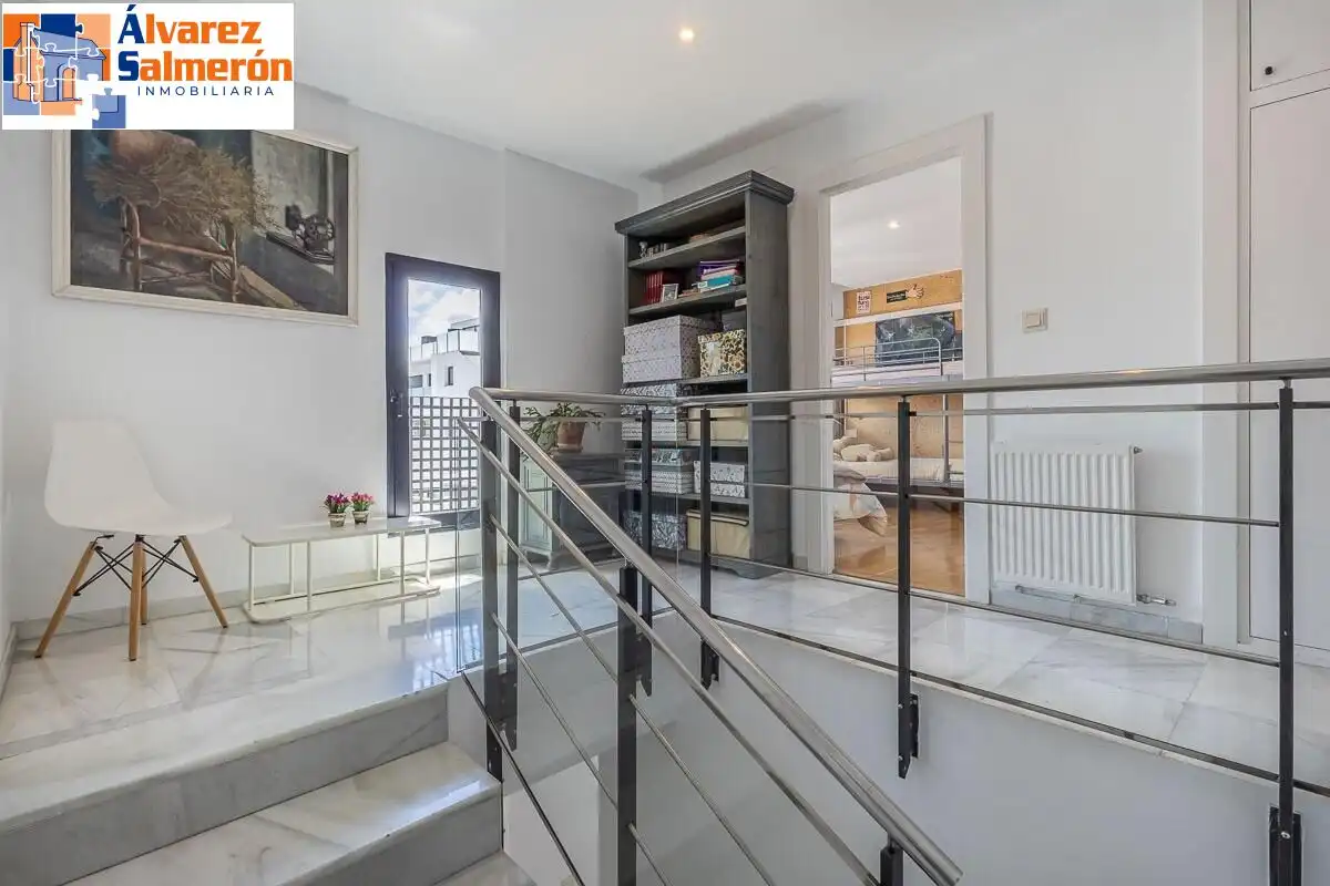 Houses for sale in Granada  with Air Conditioner, Terrace and Storage room
