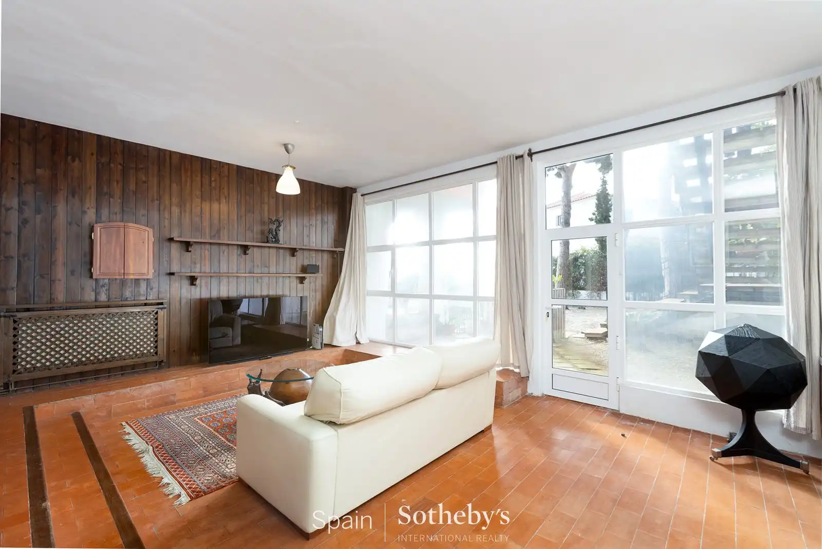 House with pool for sale in Carrer de Joan Colom i Agusti, imagen 8