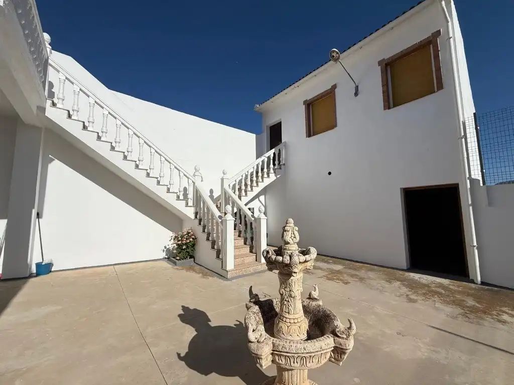 Houses for sale in Zafarraya  with Terrace, Storage room and Furnished