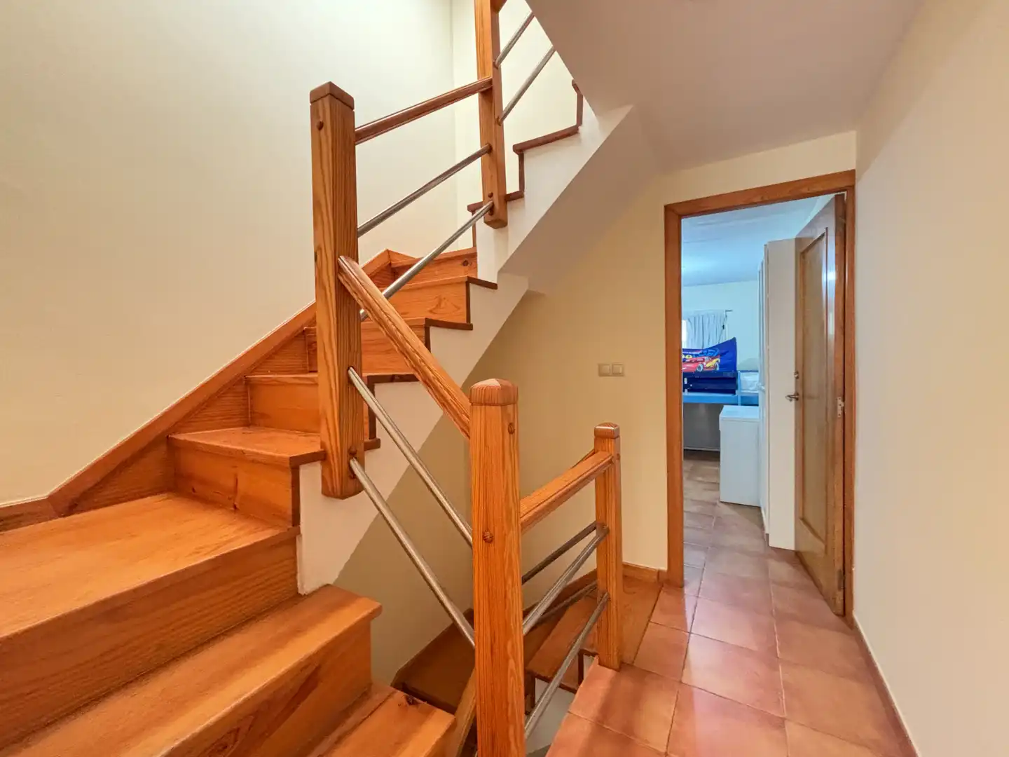Casa adosada en venta en Rianxo con Calefacción, Trastero y Amueblado