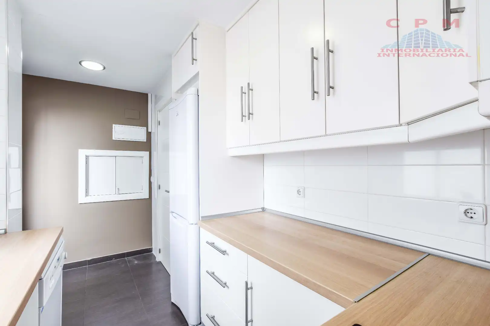 Cuina de Pis de lloguer en Madrid amb Aire condicionat, Calefacció i Parquet