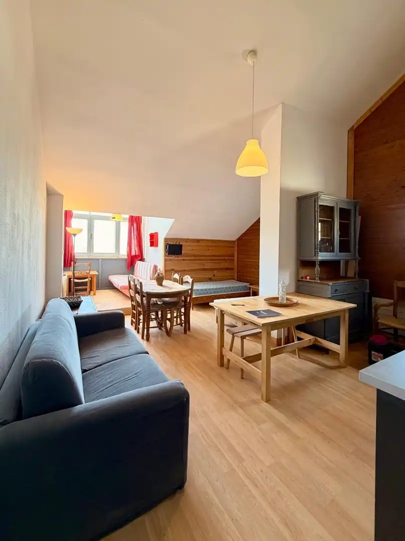 Sala d'estar de Àtic en venda en Sierra Nevada amb Calefacció i Moblat