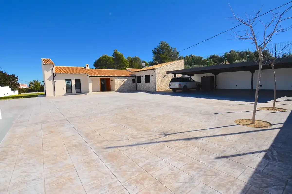 Chalet con piscina en venta en La Xara - La Sella, imagen 4