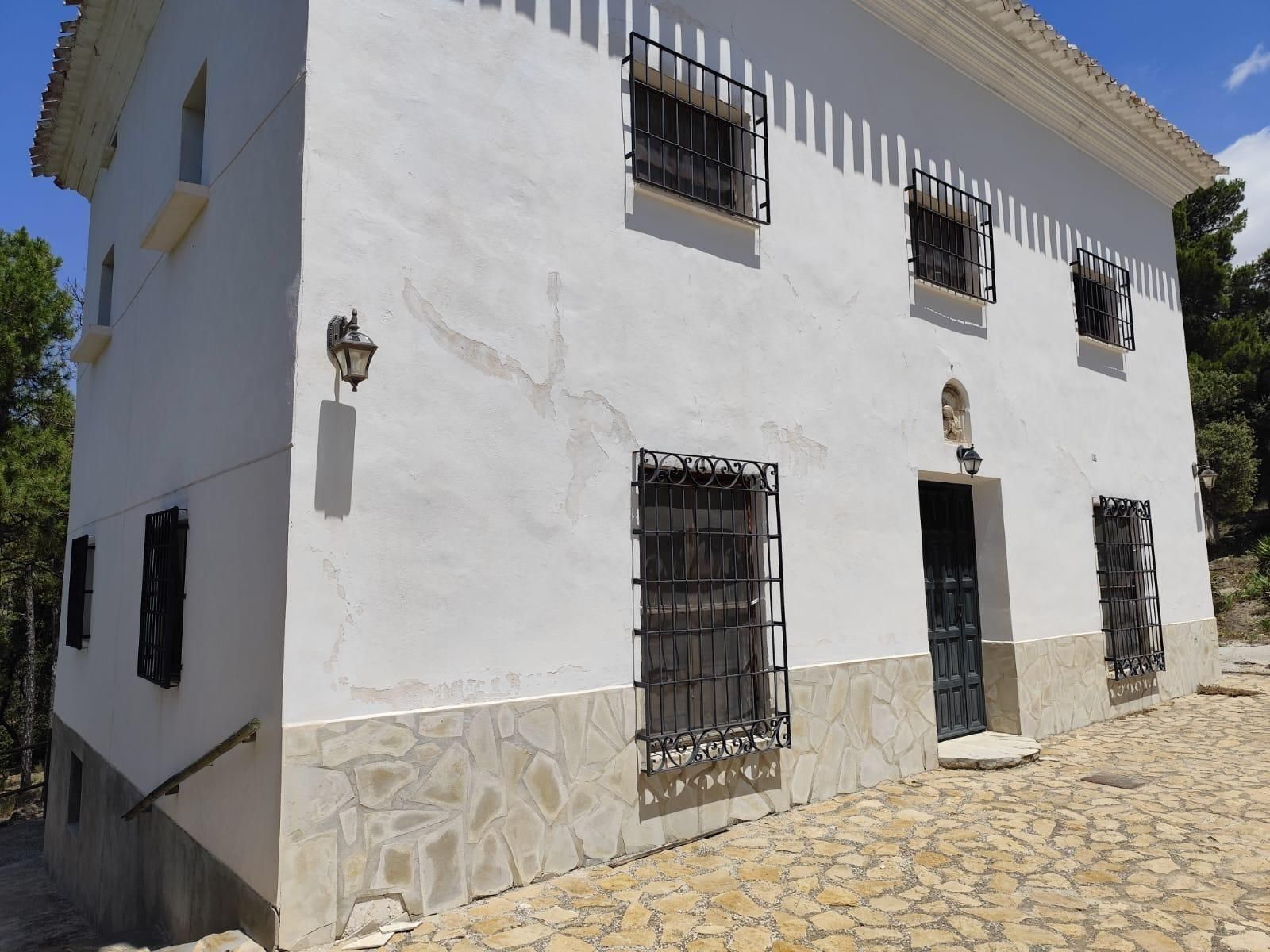 Finca rústica en venda a  DISEMINADOS, 21, Puebla de Don Fadrique