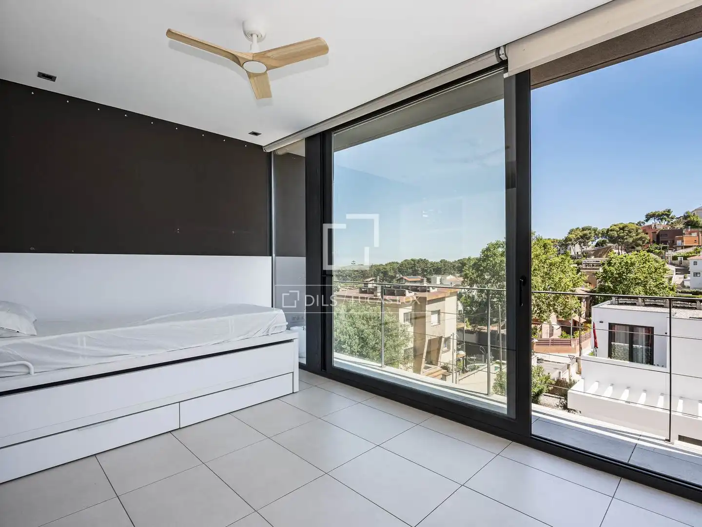 Bedroom of Houses for rent in Castelldefels  with Air Conditioner, Private garden and Terrace