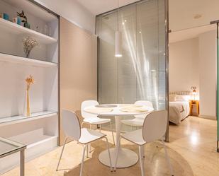 Flat for sale in Calle COSLADA, Guindalera