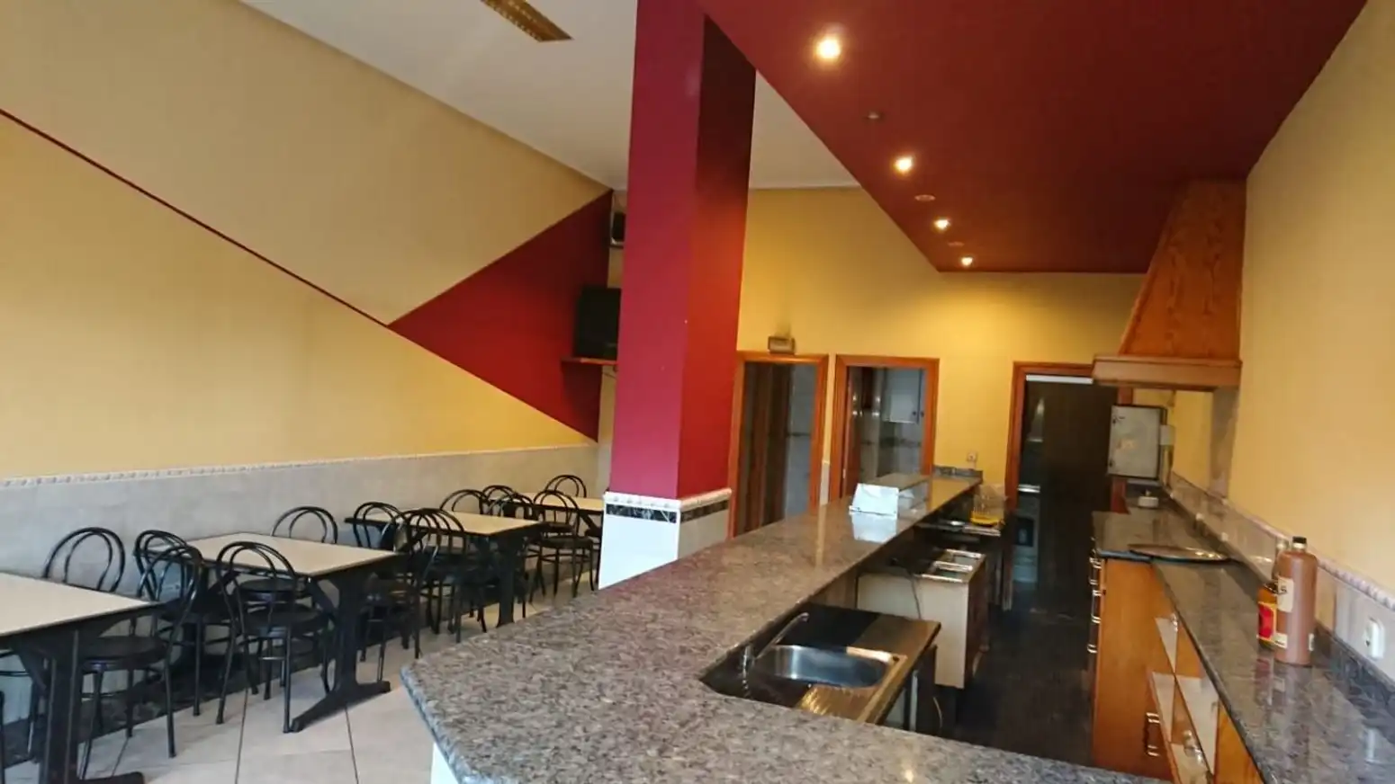 Business premises for sale in Oeste, imagen 5