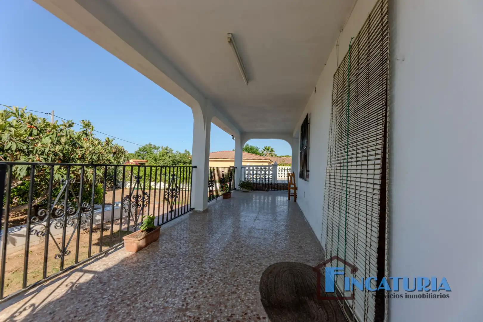 Vista exterior de Casa o chalet en venta en Vilamarxant con Jardín privado, Piscina y Amueblado