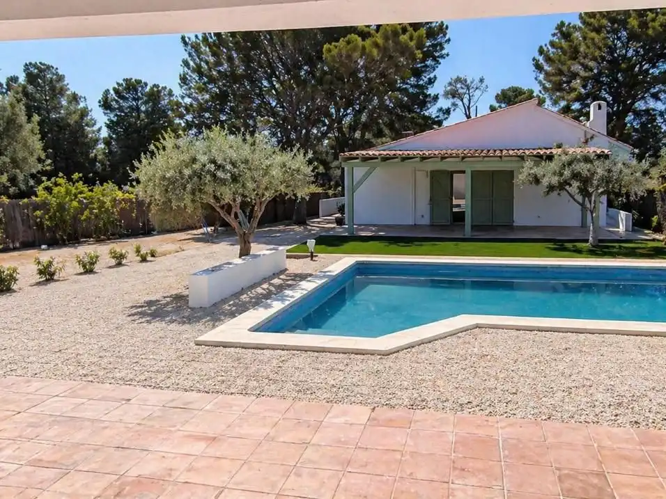 Villa avec piscine à vendre à Avinguda Central 122, imagen 2